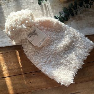 Lemon Beanie. NWT. White. Cozy. Warm. Ultra Plush and Soft. Off white.